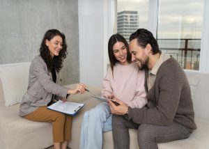 Read more about the article How a Property Advisor Makes a Difference in High-Value Property Decisions